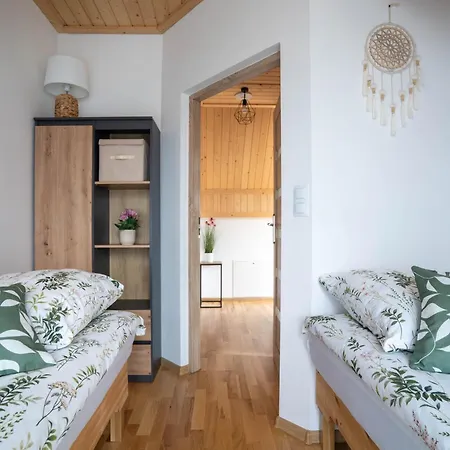 Family House בית נופש